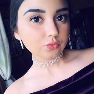 Meet your Posher, Destiny